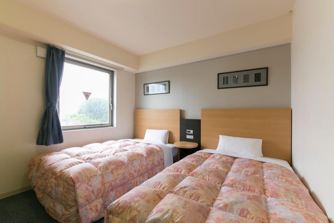 Hotel Econo Taki Екстериор снимка